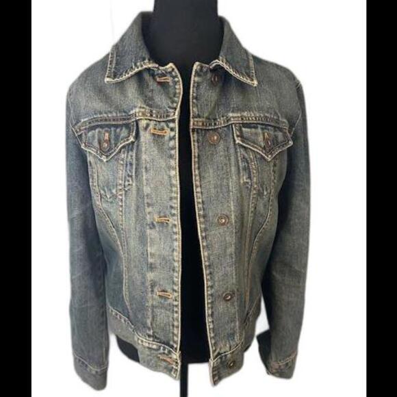 GAP Jackets & Blazers - Vintage Inspired GAP Denim Jacket Size Medium